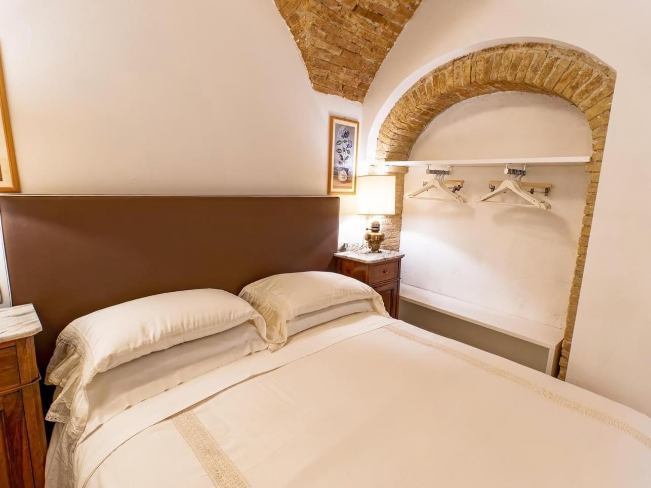 Saint Francis Apartment Ассизи Экстерьер фото